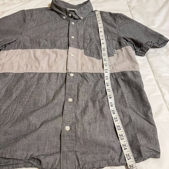 Vans button down shirt men's gray S gray with light gray with pocket ,(SALE) - Picture 7 of 12